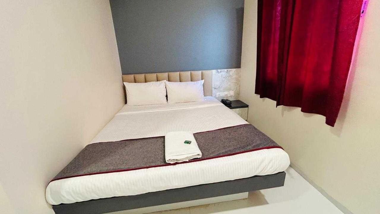 Oyo Hotel Elite Chandrapur エクステリア 写真